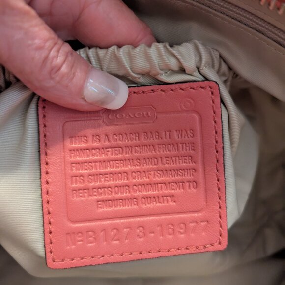 COACH PATENT LEATHER DIAPER BABY BAG MULTIFUNCTION TOTE 16977 - Picture 11 of 13